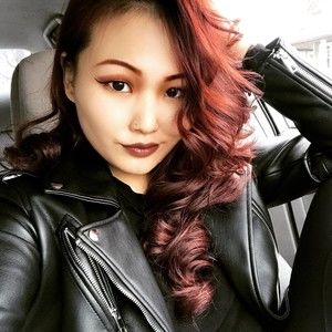 Meet your Posher, Deegii